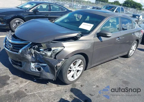 2013 Nissan Altima 2.5 Sl z USA, uszkodzony, nr VIN 1N4AL3AP5DC147627